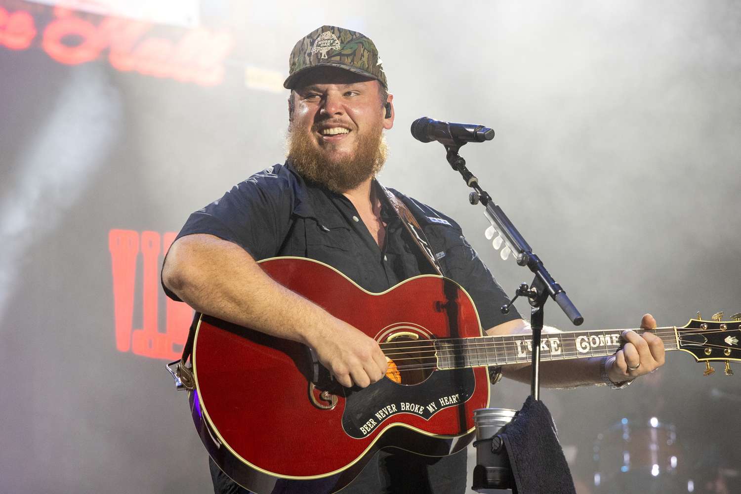 Luke Combs in Atlanta, GA – Tickets